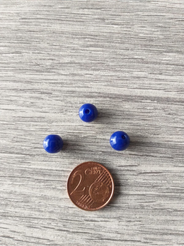 Donkerblauwe ronde acryl kraal 2