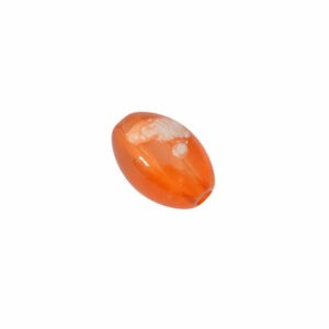 Oranje ovale kunststof kraal met witte stippen