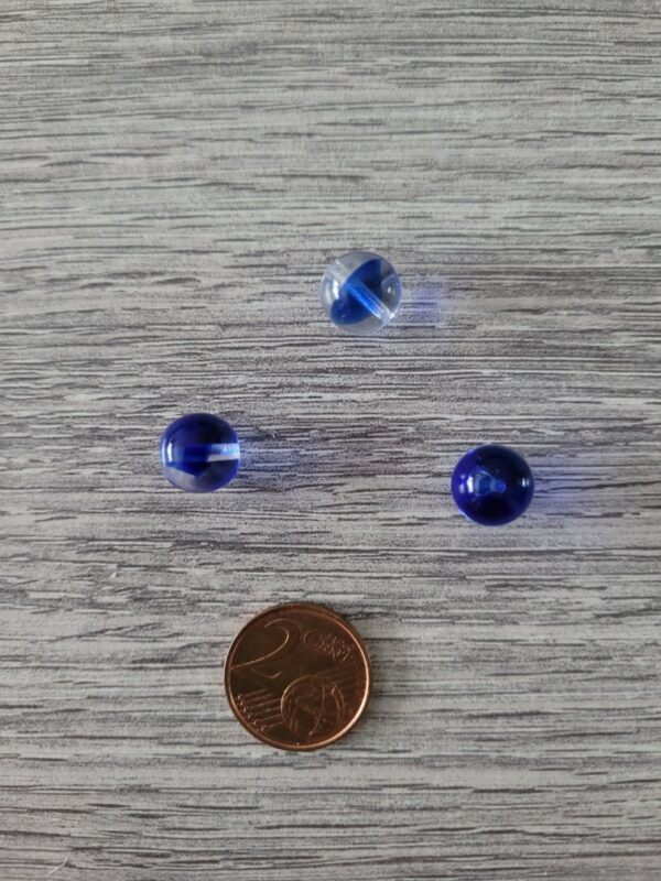 Kristal kleurige/blauwe ronde glaskraal 2