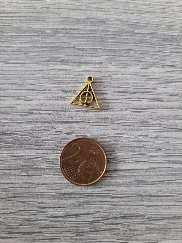 Goudkleurige bedel - driehoek