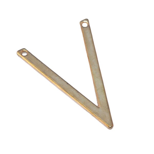 Goudkleurige hanger in de vorm van een V